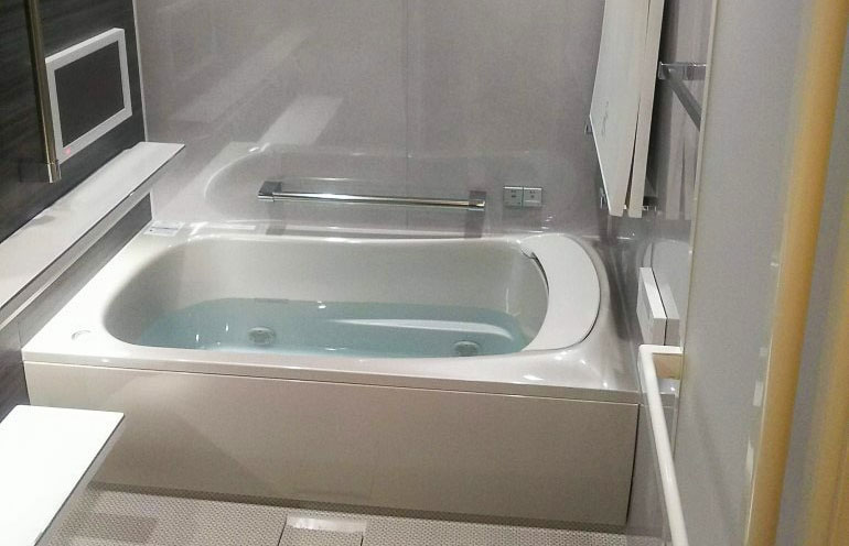 肩湯とテレビでくつろぎタイムを満喫